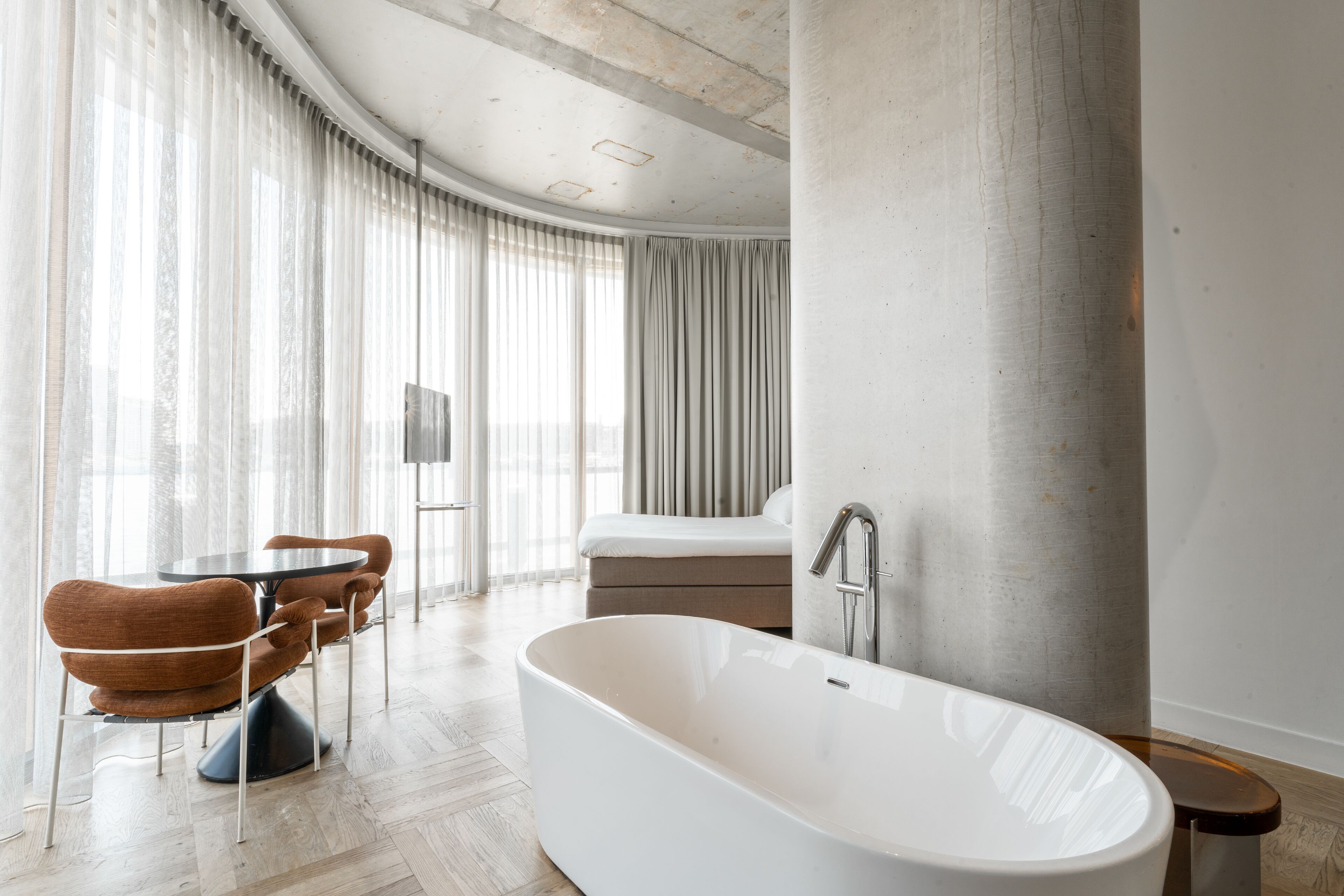 panoramic suite, 1 king bed, lake view | 1 bedroom, hypo-allergenic bedding, in-room safe, desk