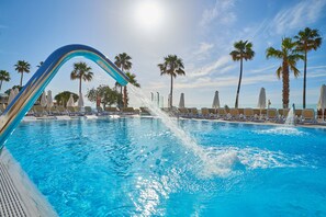 2 outdoor pools, pool umbrellas, pool loungers