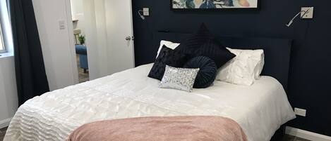 1 bedroom, iron/ironing board, free WiFi, bed sheets