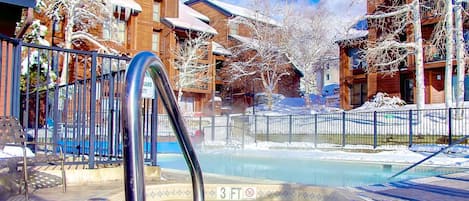 Uppvärmd pool
