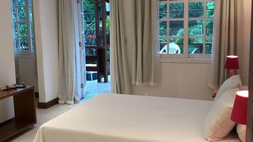 Suite Premium, 1 cama Queen size, para no fumadores | Ropa de cama de alta calidad, cortinas blackout y wifi gratis