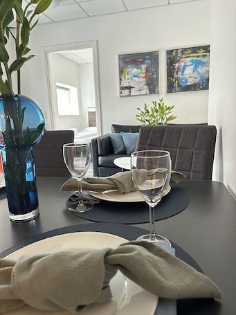 Cortinas blackout y sistema de insonorización . Hotel Faber