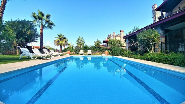 Piscine extérieure