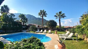 Outdoor pool - Papatya Villa by SoloVilla (Fethiye)