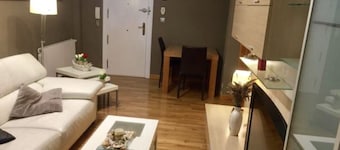 Nice and cozy apartment on the beach of Laredo (Salve beach)