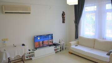 Apartment | Living room | LCD TV