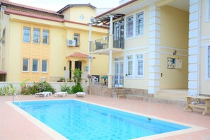 Front of property - Bright Apartment by SoloVilla (Fethiye)