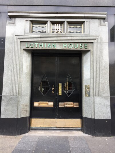 Scottish Apartment with Amazing Castle Views