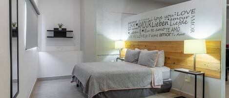 1 bedroom, iron/ironing board, internet, bed sheets