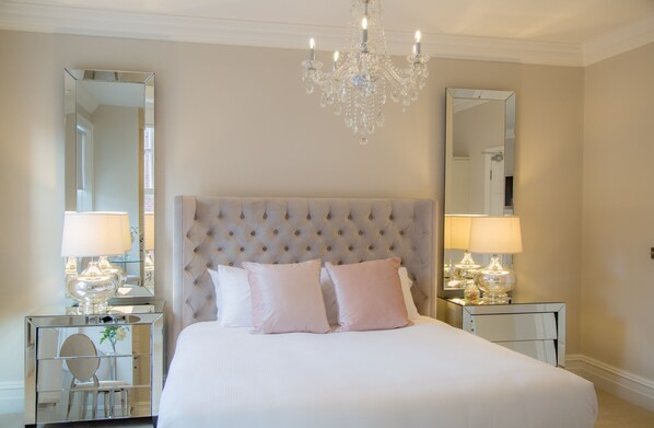 Departamento, 1 habitación (Jadore) | Tabla de planchar con plancha, wifi gratis y ropa de cama