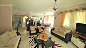 Villa | Woonkamer