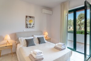 4 habitaciones, tabla de planchar con plancha y wifi gratis 