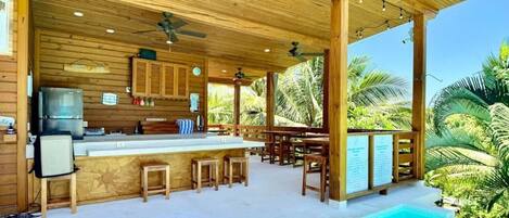 Classic Room, 1 Queen Bed, Accessible, Pool View | View from room