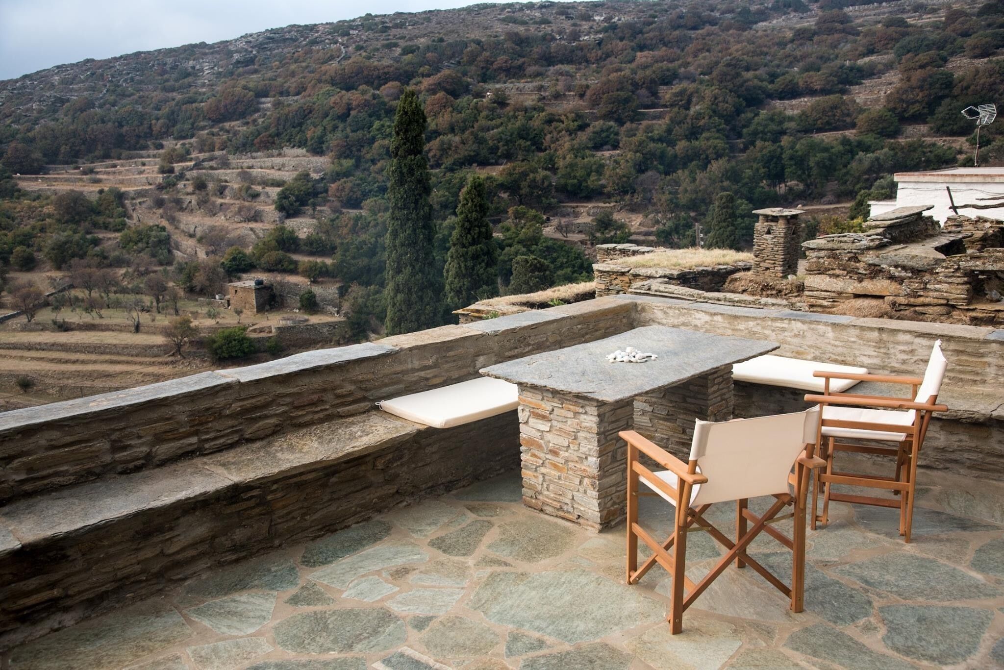 House (A) | 2 bedrooms, premium bedding, individually decorated