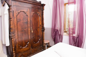 Suite, 1 Schlafzimmer | 1 Schlafzimmer, Verdunkelungsvorhänge, Bügeleisen/Bügelbrett