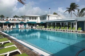 Photo non classée, 5 sur 34, bouton