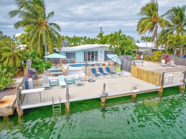 Luokittelematon kuva, 1 kautta 34, painike