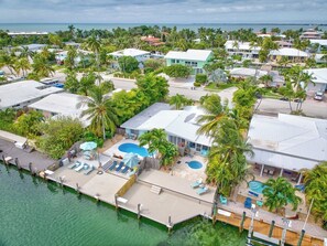 Luokittelematon kuva, 5 kautta 34, painike