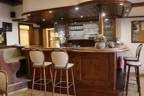 Bar (in der Unterkunft)