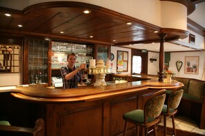 Bar (in der Unterkunft)