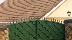 Imej tidak diklasifikasikan, 5 daripada 11, butang