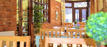 George Inn & Millingbrook Lodge
