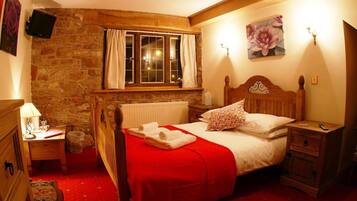Iron/ironing board, free WiFi, bed sheets, wheelchair access