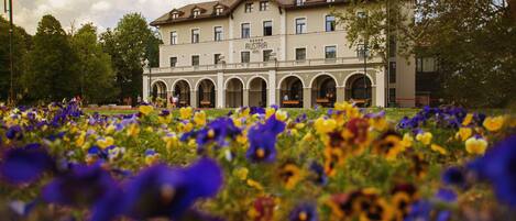 Majoituspaikan julkisivu