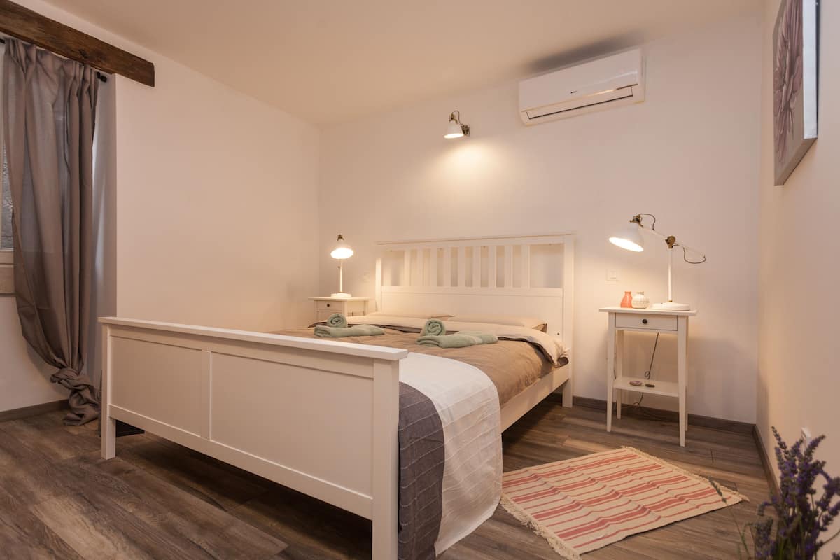 Studio (Queen-Rio) | In-room safe, soundproofing, free cots/infant beds, free WiFi
