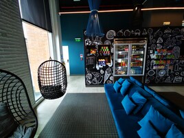 Lounge no saguão