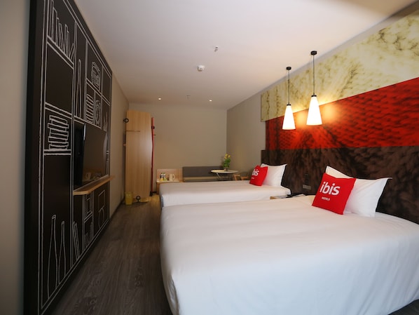 Twin Room | Desk, blackout drapes, soundproofing, free WiFi