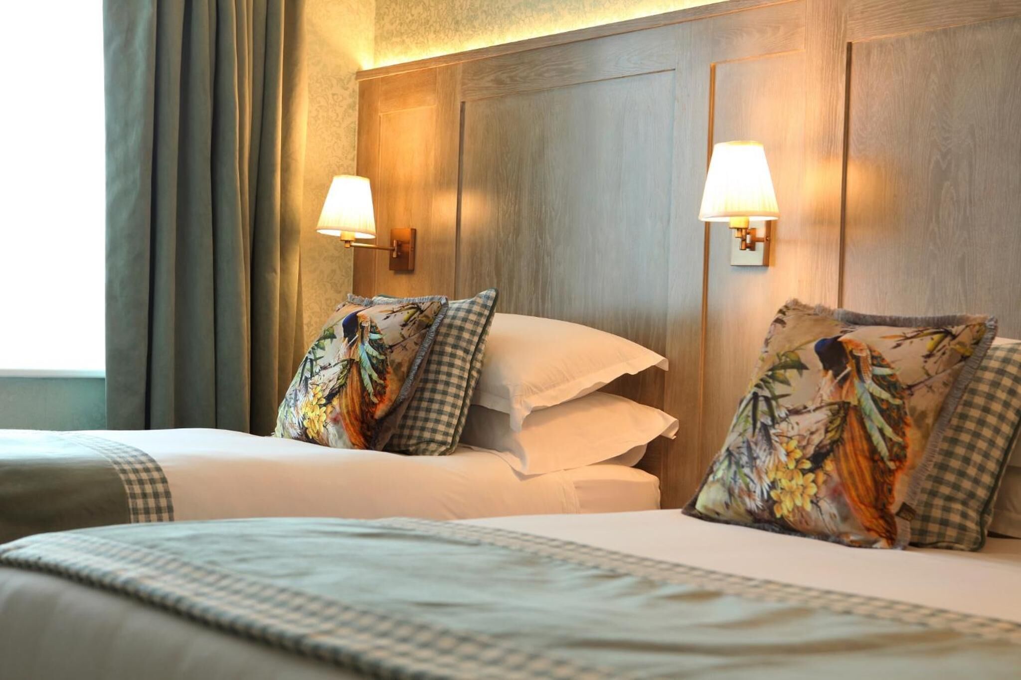 premium bedding, in-room safe, individually decorated