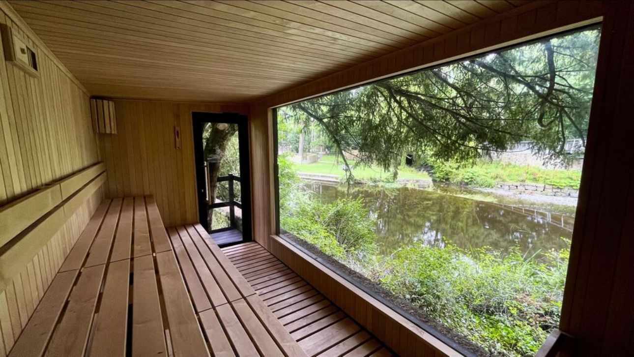 Phòng xông hơi sauna