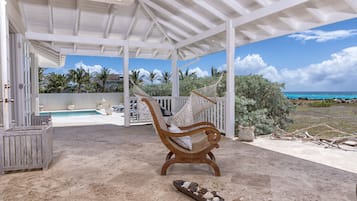 Villa | Terraza o patio