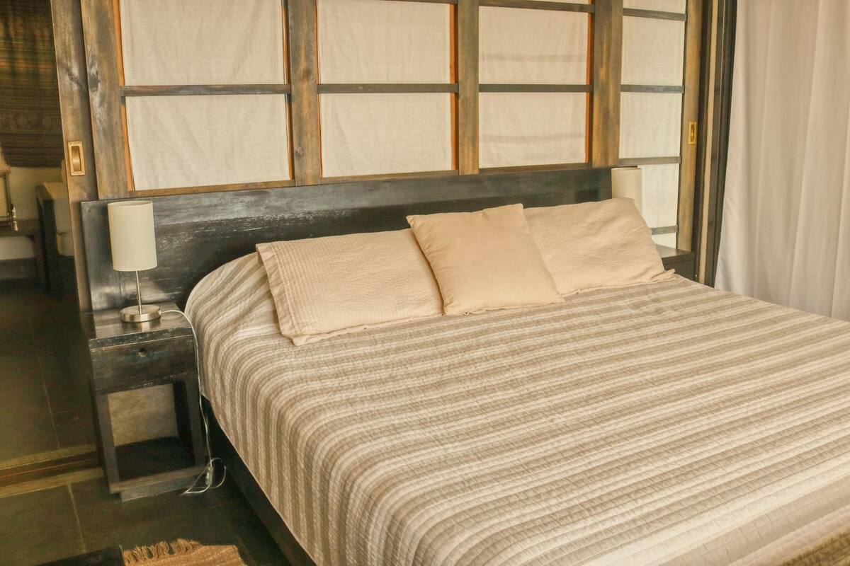 Double or Twin Room, 1 Queen Bed, Non Smoking, Garden View