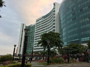 Exterior detail - Luxury Suites Riverfront GYE (Guayaquil)
