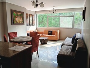 Junior Apartment, 2 Bedrooms, Kitchen, Mountain View (2 Bedrooms with 2 beds) | Mountain view - Luxury Suites Riverfront GYE (Guayaquil)