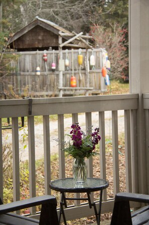 ห้องลักซ์ชัวรี่, เตียงคิงไซส์ 1 เตียง, พร้อมสิ่งอำนวยความสะดวกสำหรับผู้พิการ, ปลอดบุหรี่ | ระเบียง