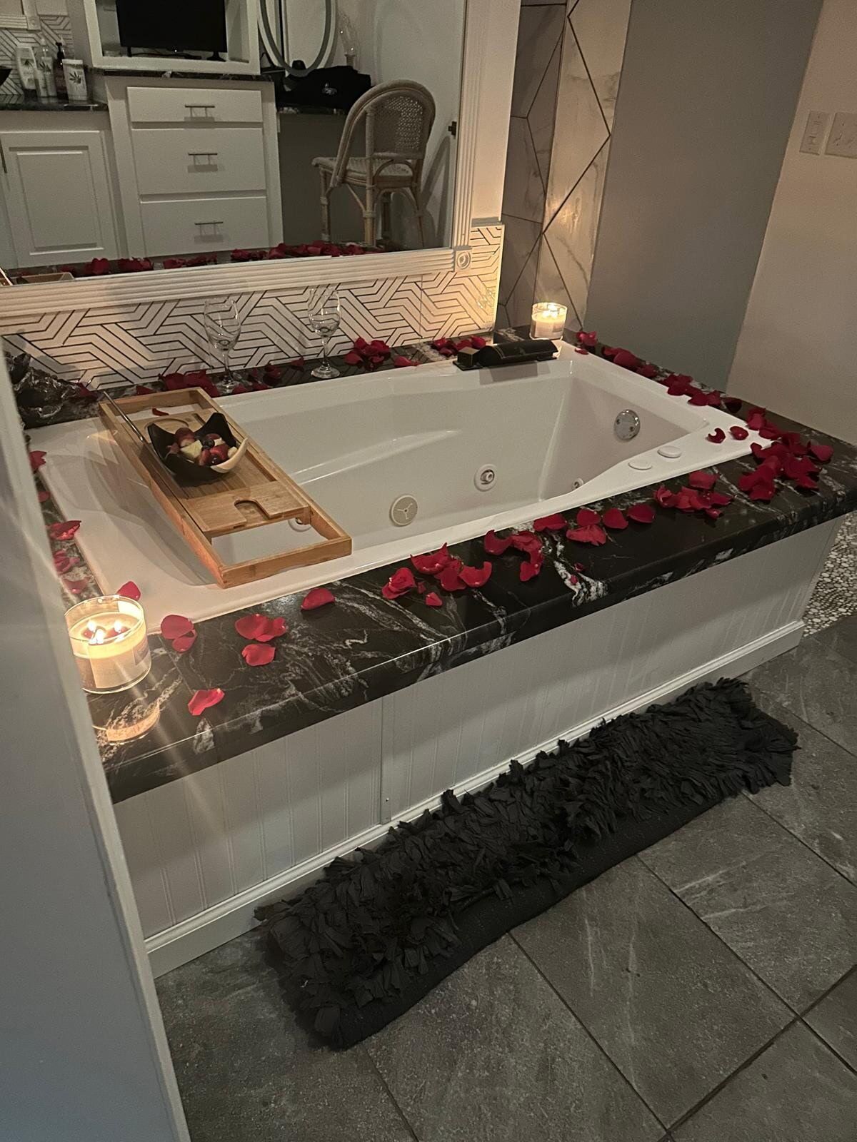 Secluded House | Bathroom | Hair dryer, bathrobes, towels, soap