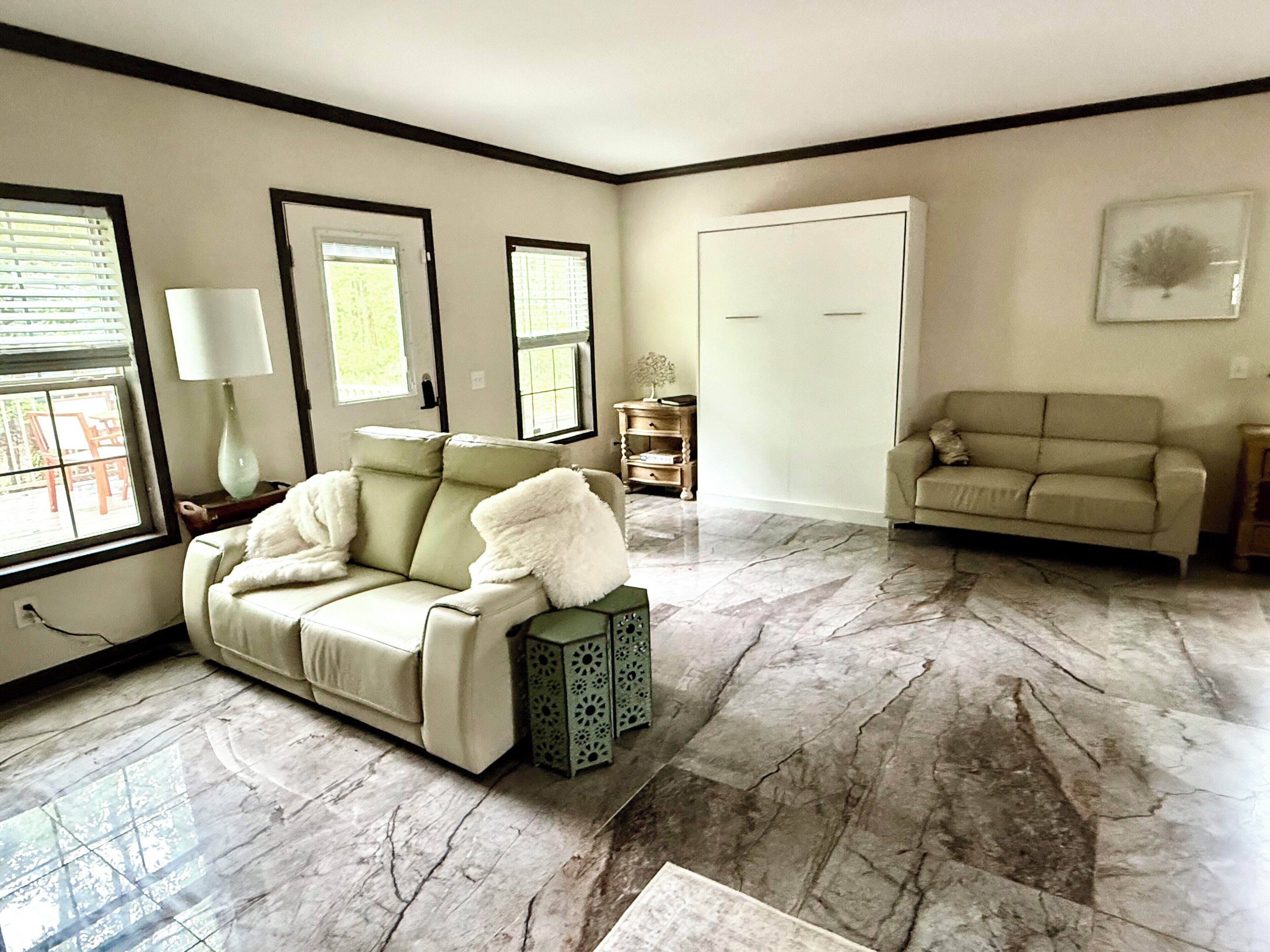 Farmhouse | 1 bedroom, premium bedding, individually decorated