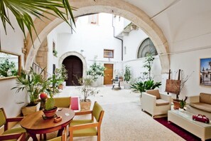 Lobby - B&B Il Marchese Del Grillo (Sulmona)
