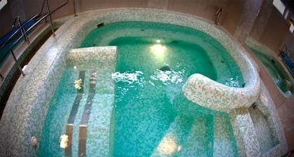 Granada Konferencia Wellness Sport Hotel