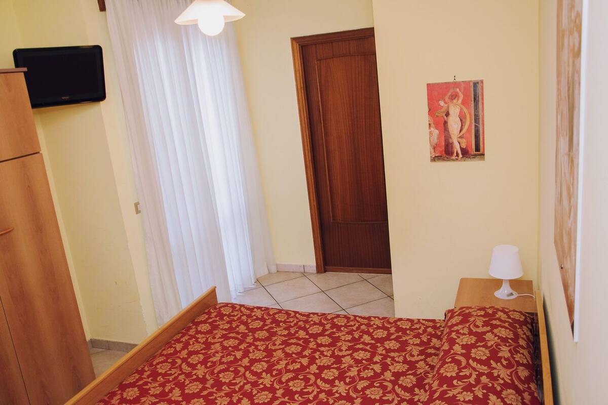 Kamar Triple, balkon | Tempat tidur bayi (biaya tambahan), Wi-Fi gratis, dan seprai linen