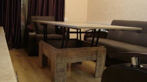 Grand Apartment, 2 Bedrooms | Room amenity - DIVAs apartaments (Tbilisi)