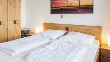 Apartment, Balkon | 1 Schlafzimmer, Verdunkelungsvorhänge, Bügeleisen/Bügelbrett