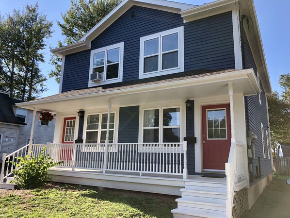 Exterior - Beautiful newly renovated downtown home (Charlottetown)