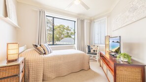 3 bedrooms, iron/ironing board, free WiFi