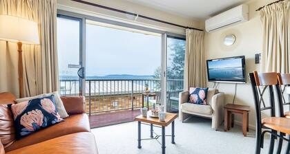 2 'Sunnie Belle' 3 Victoria Parade - Blick auf das Wasser von Nelson Bay