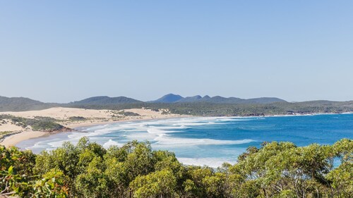 'Beach House 7' 26 One Mile Close - air conditionné, wifi, foxtel, linge