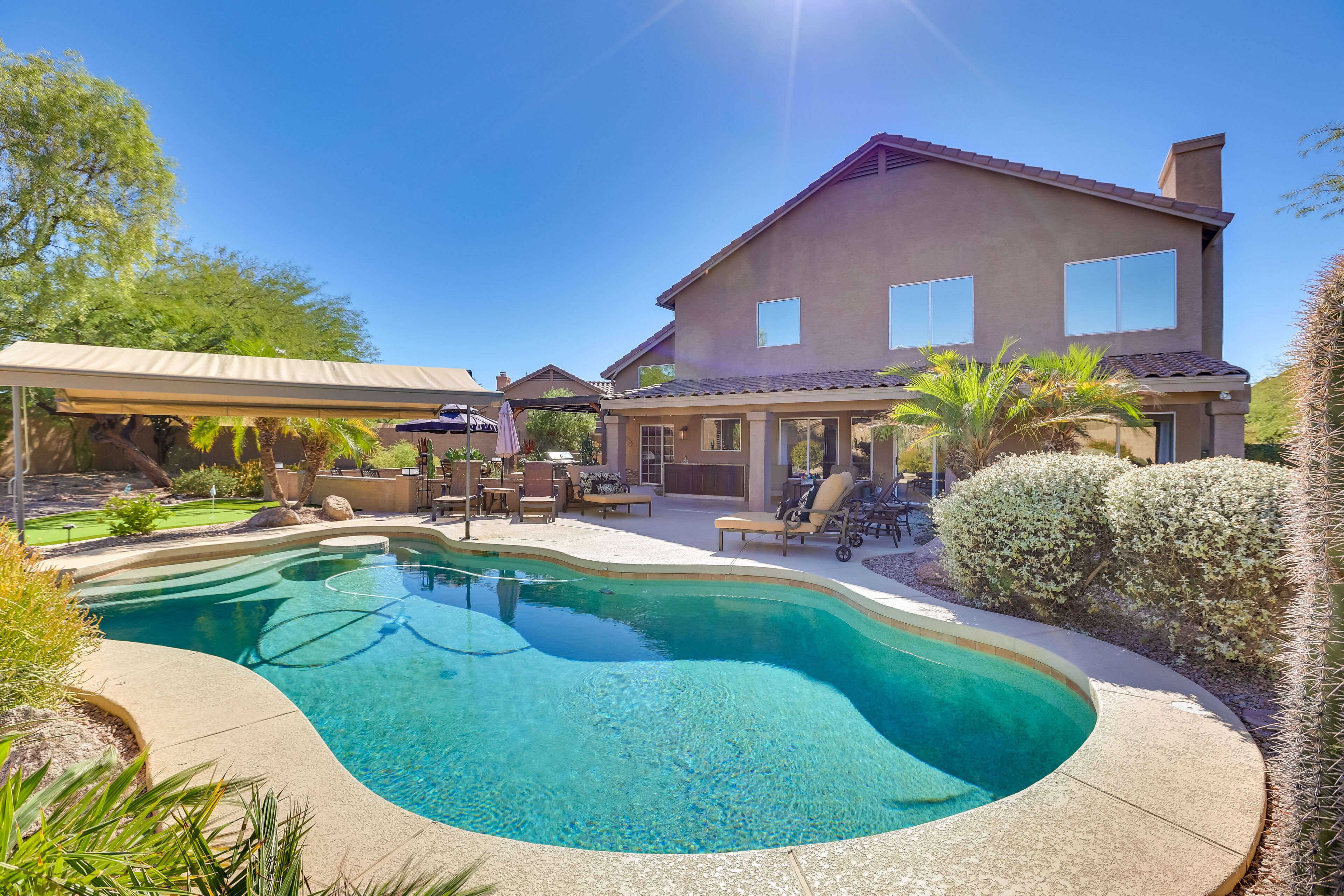 Cave Creek Getaway w/ Pool & Outdoor Kitchen!